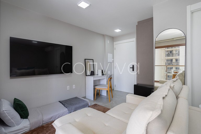 DOU2110 Itaim Bibi | Piso 21 | Piscina y Gimnasio