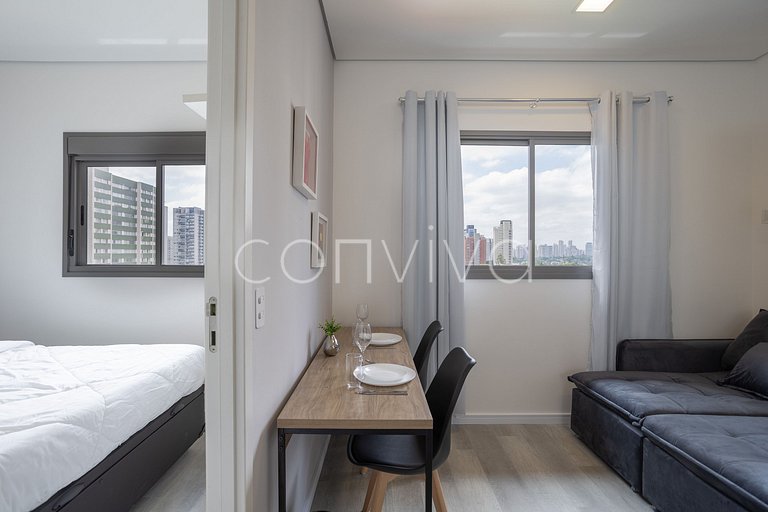 AD1001 Apartamento novo c/ ar e Wi-Fi na Berrini