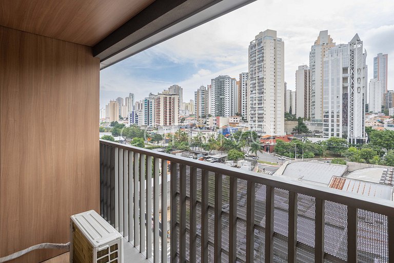 LUM0704 Studio 25m² c/ varanda, piscina e academia