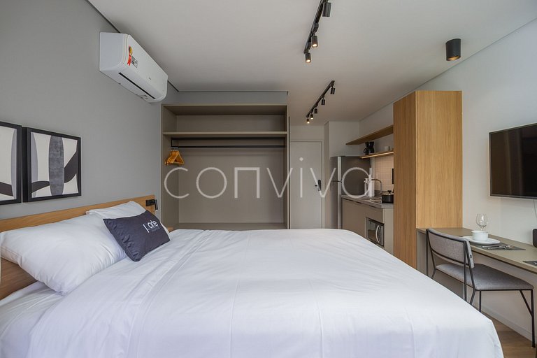 LUM0704 Studio 25m² c/ varanda, piscina e academia