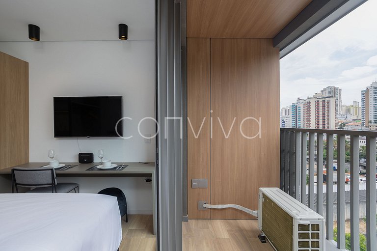 LUM0704 Studio 25m² c/ varanda, piscina e academia