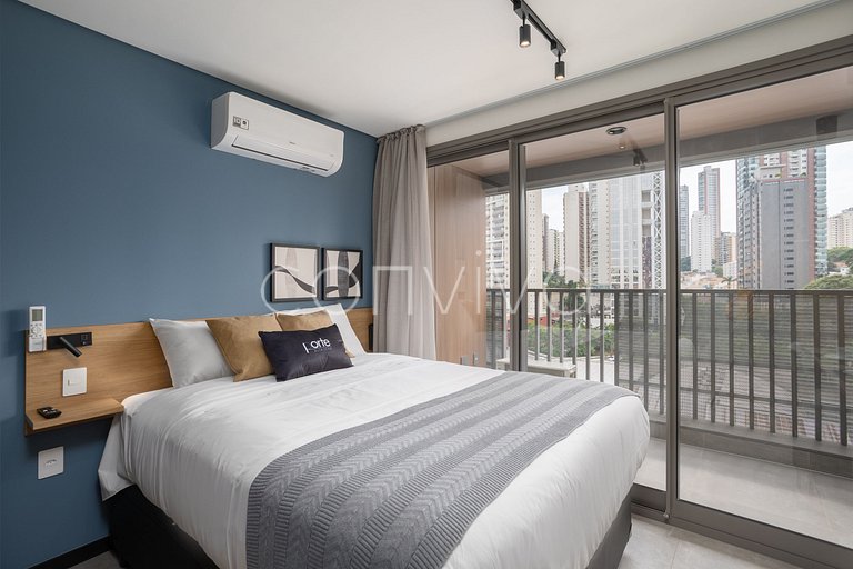 LUM0705 Studio 25m² c/ varanda, piscina e academia