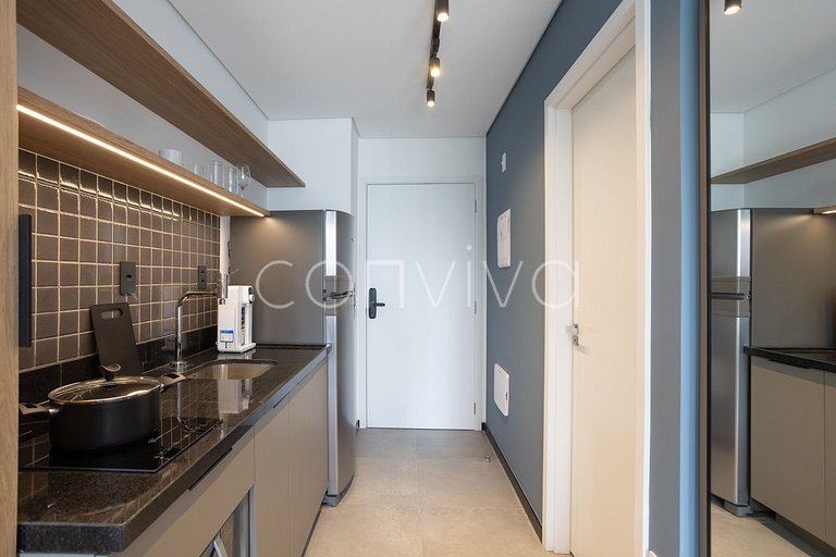 LUM0705 Studio 25m² c/ varanda, piscina e academia