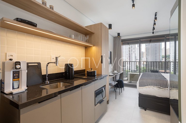 LUM0620 Studio 25m² c/ varanda, piscina e academia