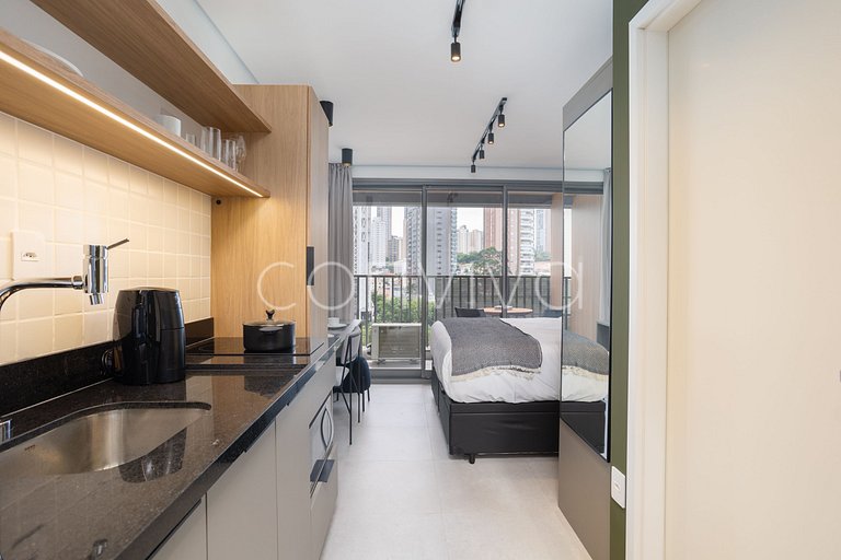 LUM0620 Studio 25m² c/ varanda, piscina e academia