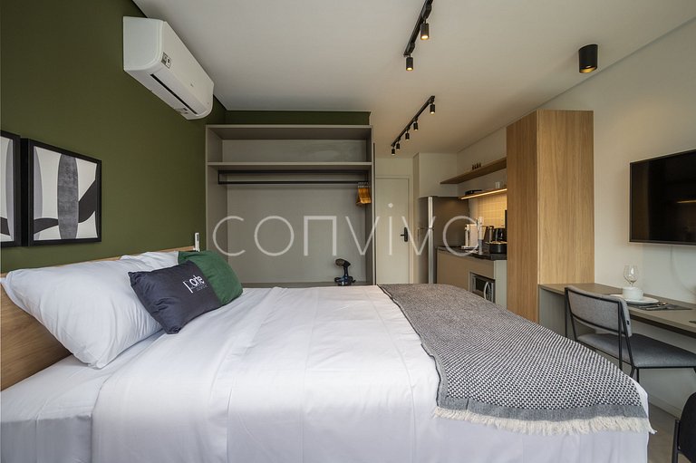 LUM0620 Studio 25m² c/ varanda, piscina e academia