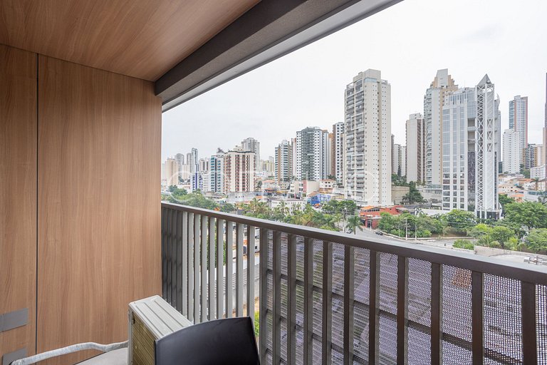 LUM0620 Studio 25m² c/ varanda, piscina e academia