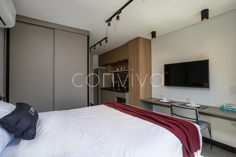 LUM1008 Studio moderno com varanda e lazer SP