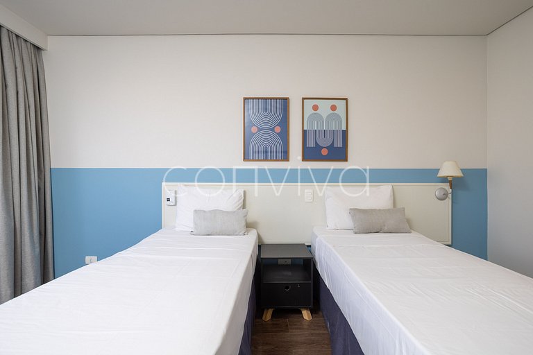 TBE2002 Conjugado c/varanda p/4 hóspedes | Berrini