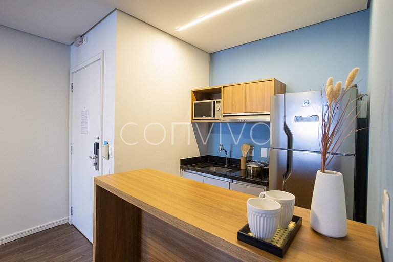 TBE2002 Conjugado c/varanda p/4 hóspedes | Berrini