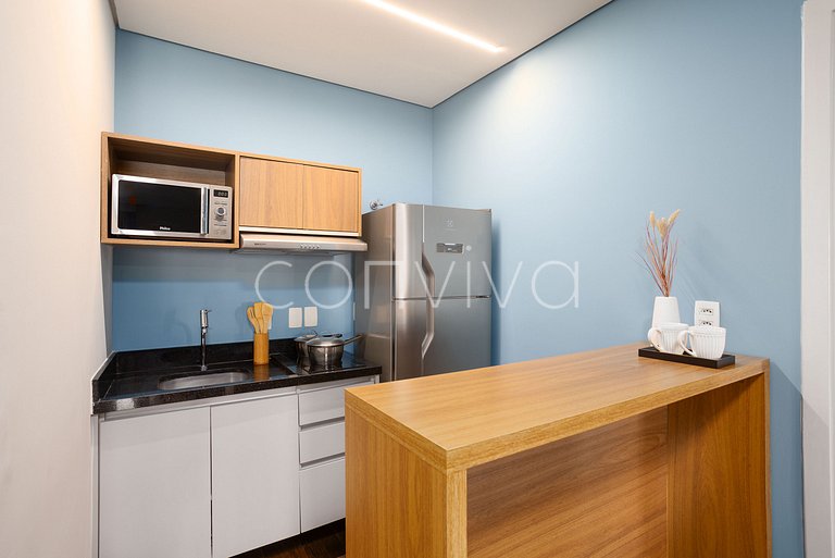 TBE2002 Conjugado c/varanda p/4 hóspedes | Berrini