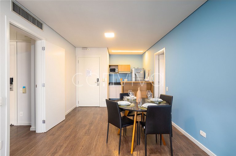 TBE2002 Conjugado c/varanda p/4 hóspedes | Berrini