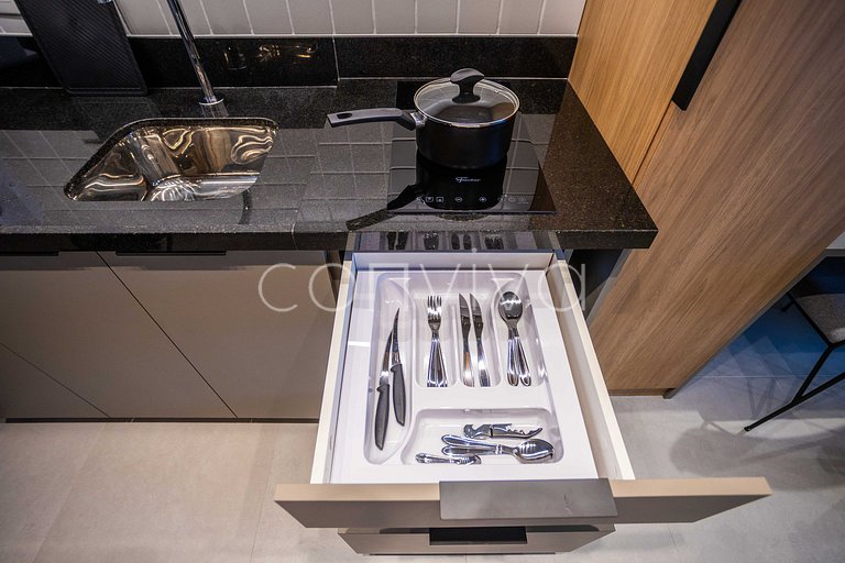 ALM0410 Studio novo no Tatuapé c/ varanda + Wifi