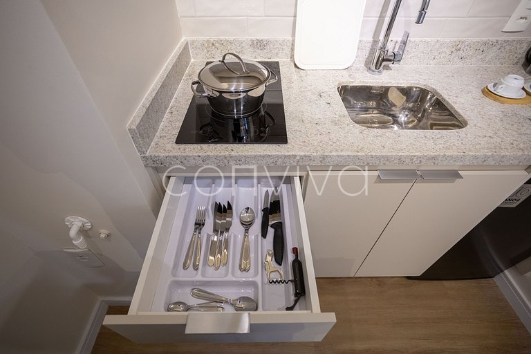 LIPE0408 Lira Perdizes: Studio moderno e completo