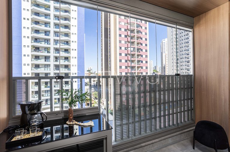 Novo c/ Varanda e Wi-Fi – Anália Franco