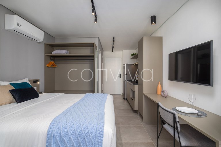 Novo c/ Varanda e Wi-Fi – Anália Franco