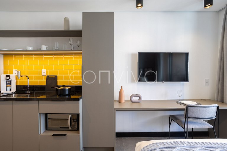 Novo c/ Varanda e Wi-Fi – Anália Franco