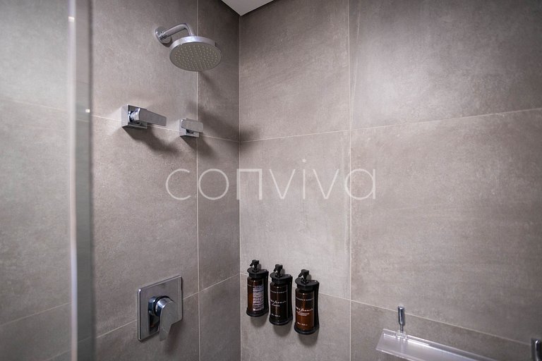 Novo c/ Varanda e Wi-Fi – Anália Franco