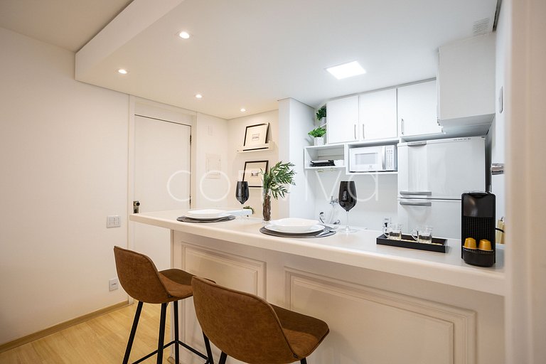 LOR035 Flat with bathtub and parking space in Jardins