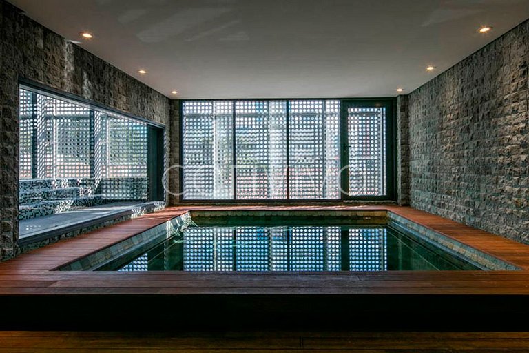 FI173 Elegant studio apartment Itaim Bibi