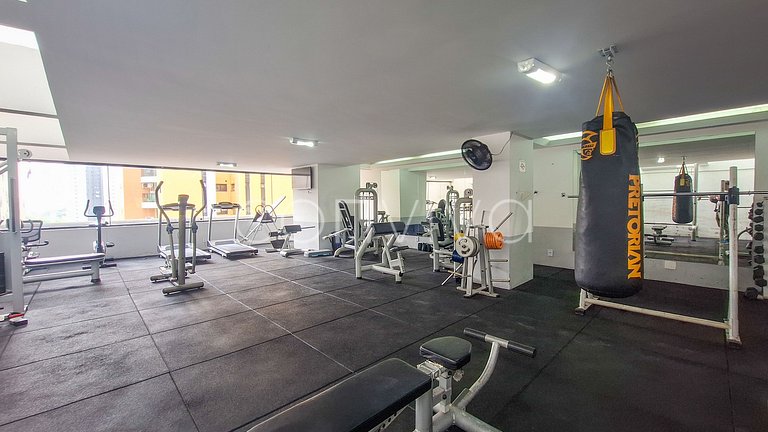 REG093 Apto c/ piscina e churrasqueira no Morumbi