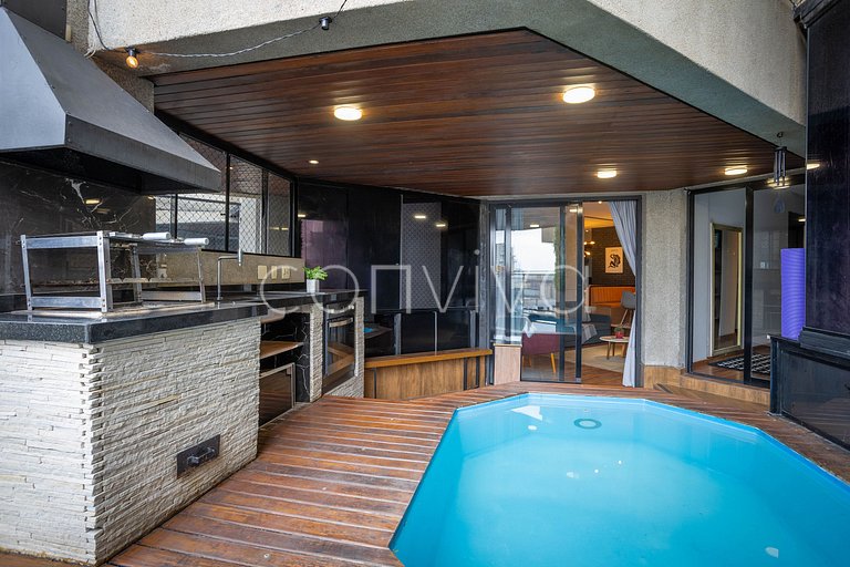 REG093 Apto c/ piscina e churrasqueira no Morumbi