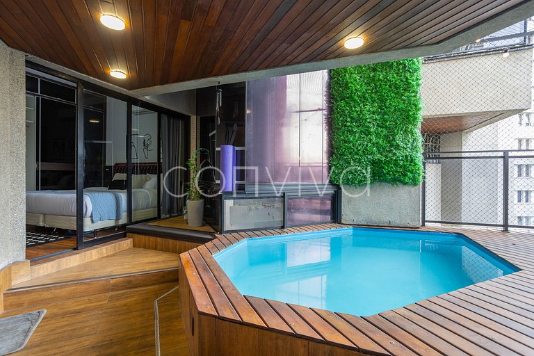 REG093 Apto c/ piscina privativa no Morumbi