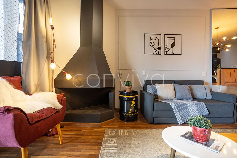 REG093 Apto c/ piscina privativa no Morumbi