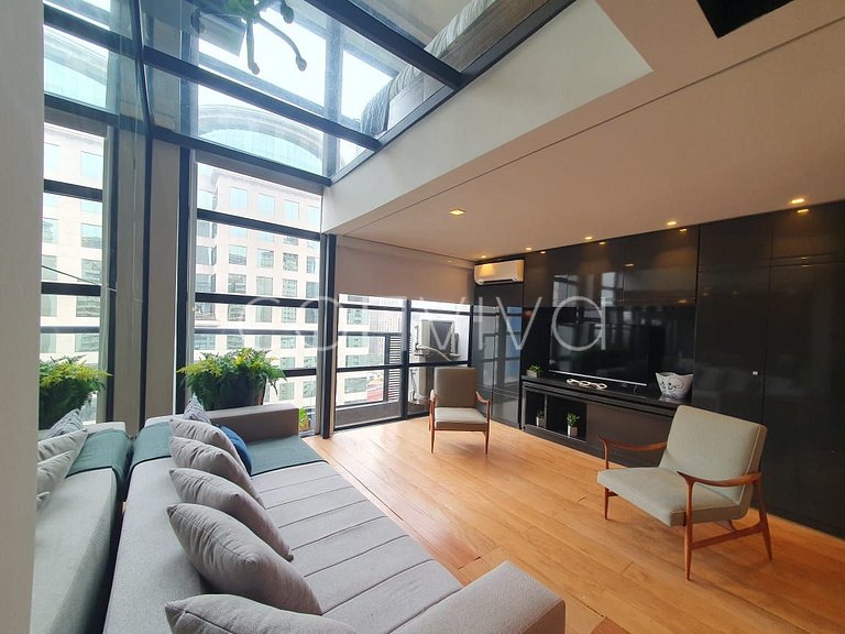 URB1403 Duplex c/ vista incrível e vaga no Itaim