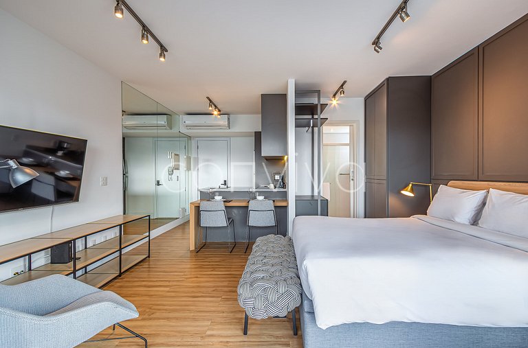 FI173 Elegant studio apartment Itaim Bibi