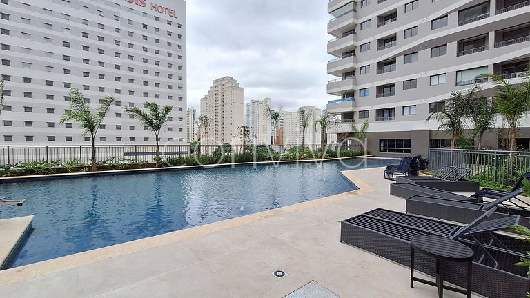 NOV1512 Vista incrível do 15º andar c/ piscina