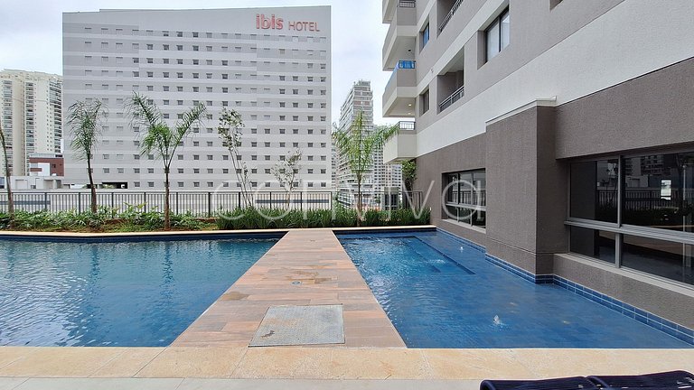 NOV1512 Vista incrível do 15º andar c/ piscina