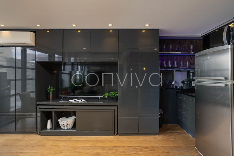 URB1403 Duplex 14º andar c/vista e vaga Itaim Bibi