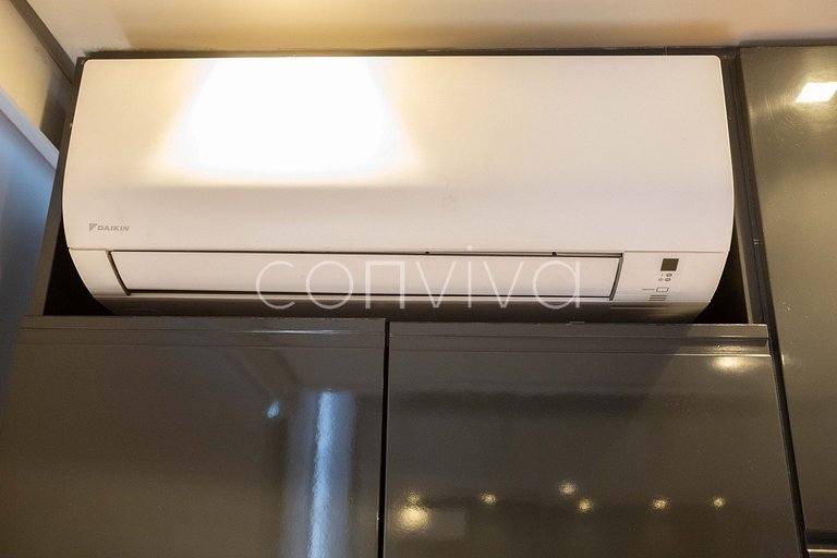 URB1403 Duplex 14º andar c/vista e vaga Itaim Bibi