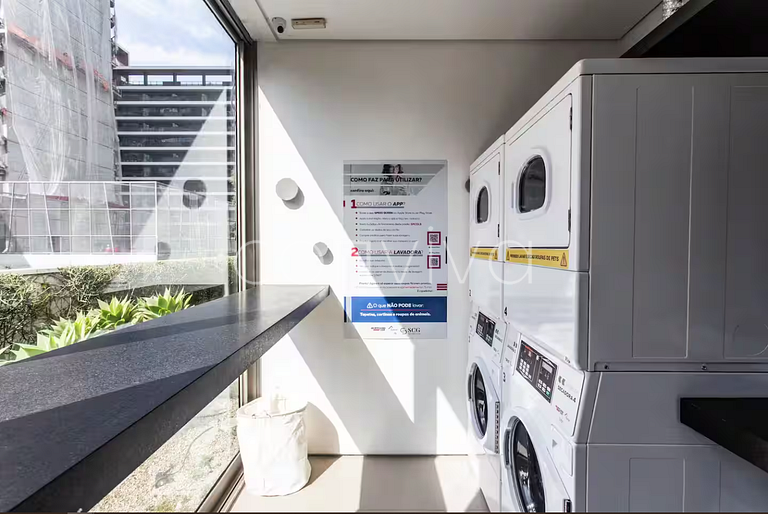 VNFL141 Apto prox. ao Shopping JK na Vila Olímpia