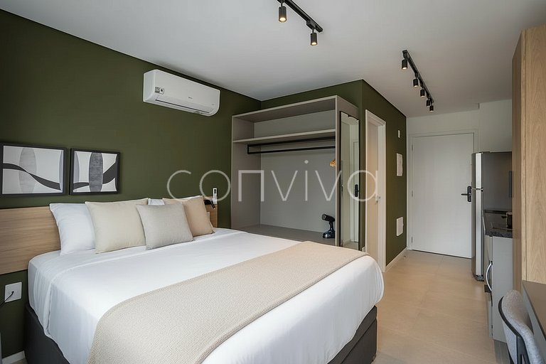 LUM0620 Studio 25m² c/ varanda, piscina e academia