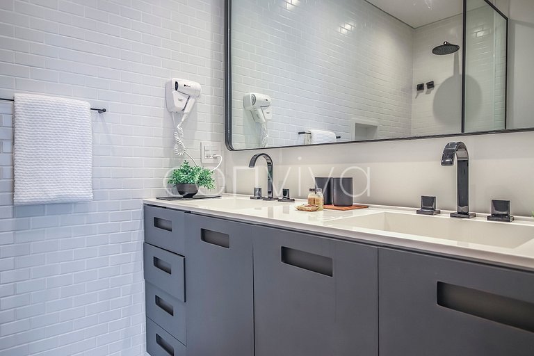 FI094/104 Forma Itaim: Duplex vista cidade c/ 92m²