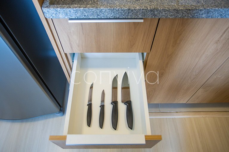 COMP0917 02 quartos | Moema | Wi-fi + vista livre