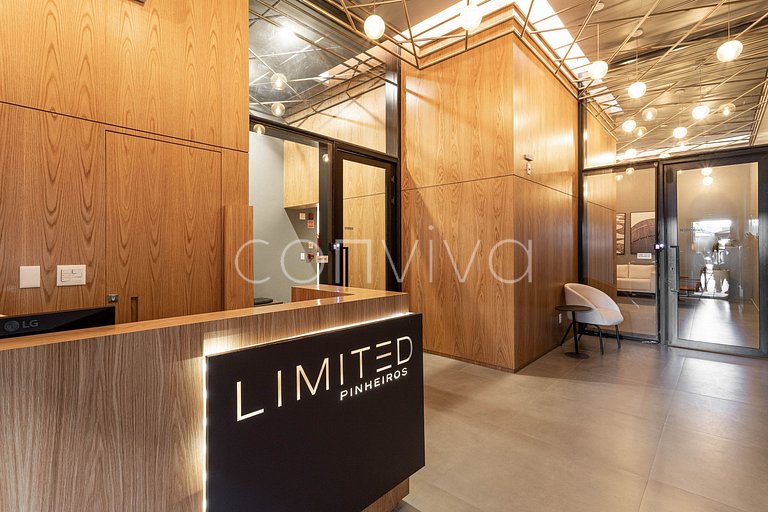 Limited Pinheiros