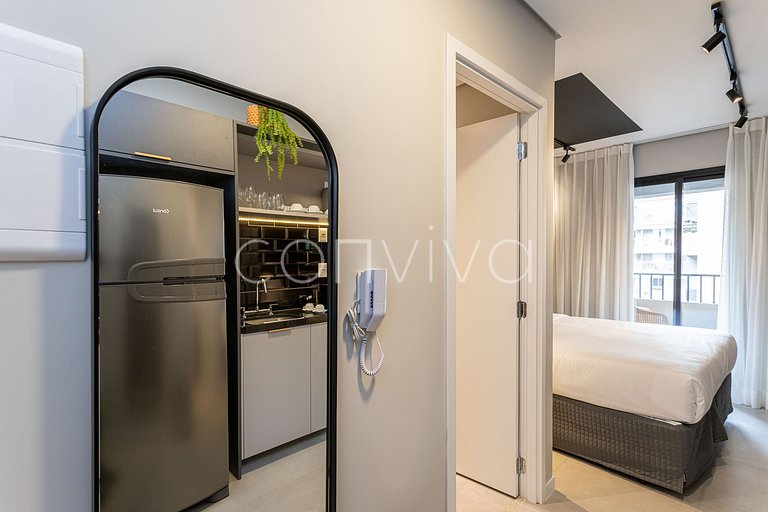 LP0214 Apto no melhor de Pinheiros | AC + Wi-fi