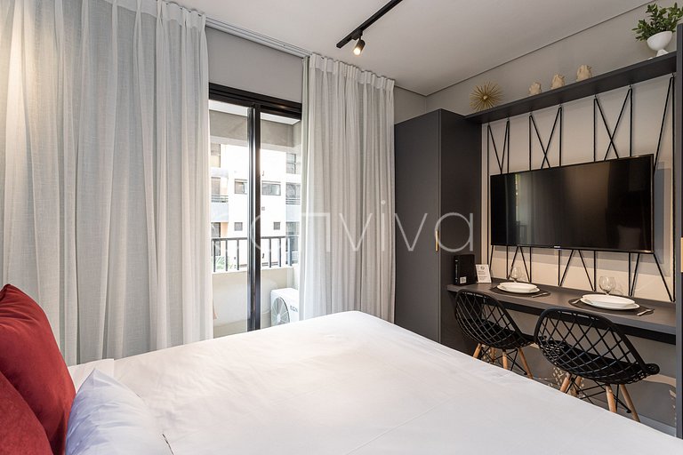 LP0214 Apto no melhor de Pinheiros | AC + Wi-fi