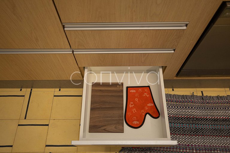 MAR061 The best of Pinheiros | 125m² with parking space + so