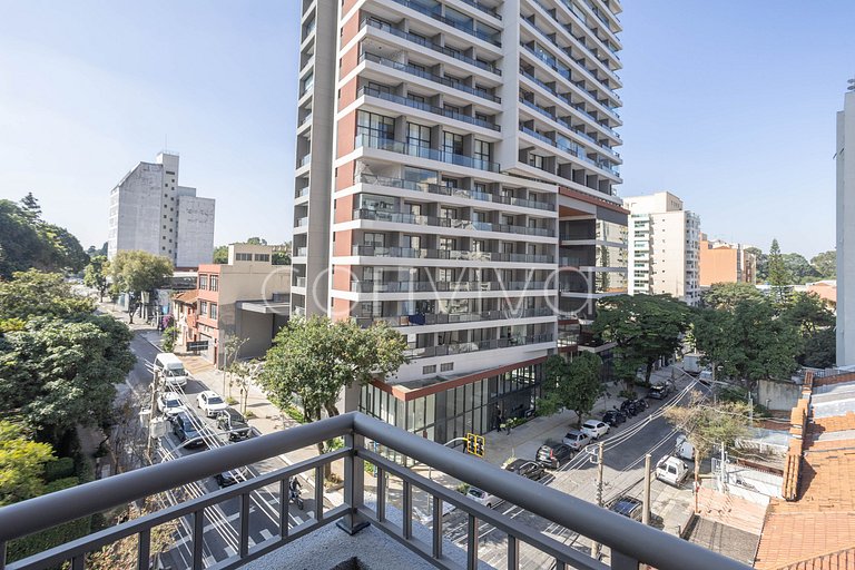HL0403 Pinheiros Premium: Duplex | Varanda + AC