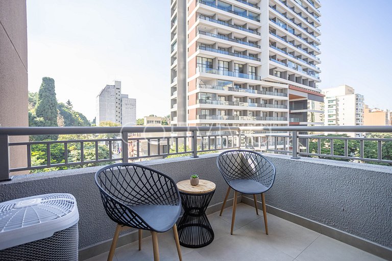 HL0403 Pinheiros Premium: Duplex | Varanda + AC