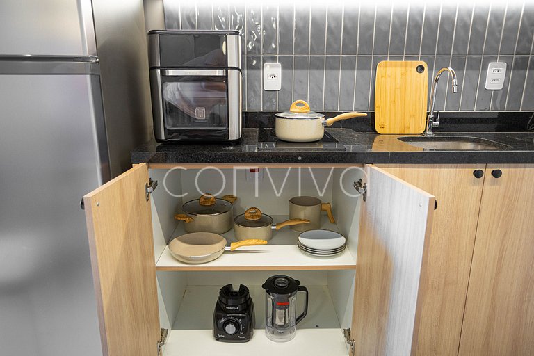 HL0403 Pinheiros Premium: Duplex | Varanda + AC